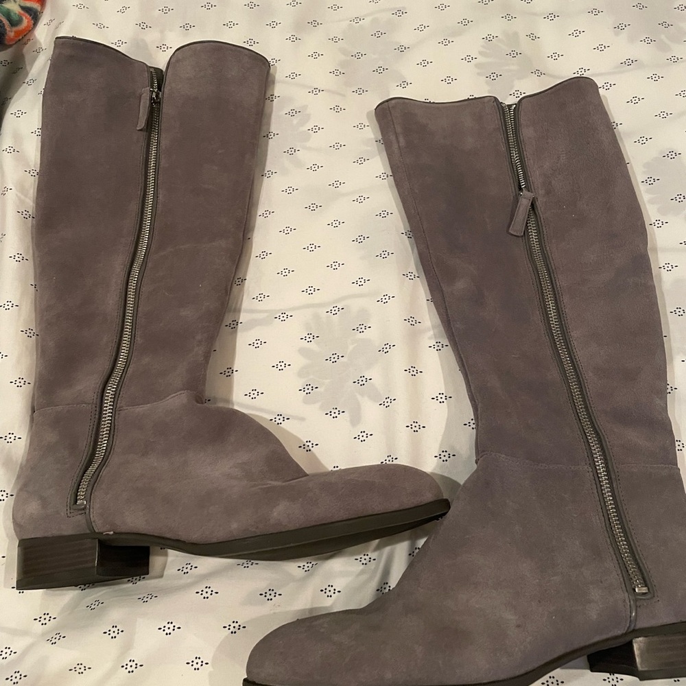 New Grey Suede zipper on outside